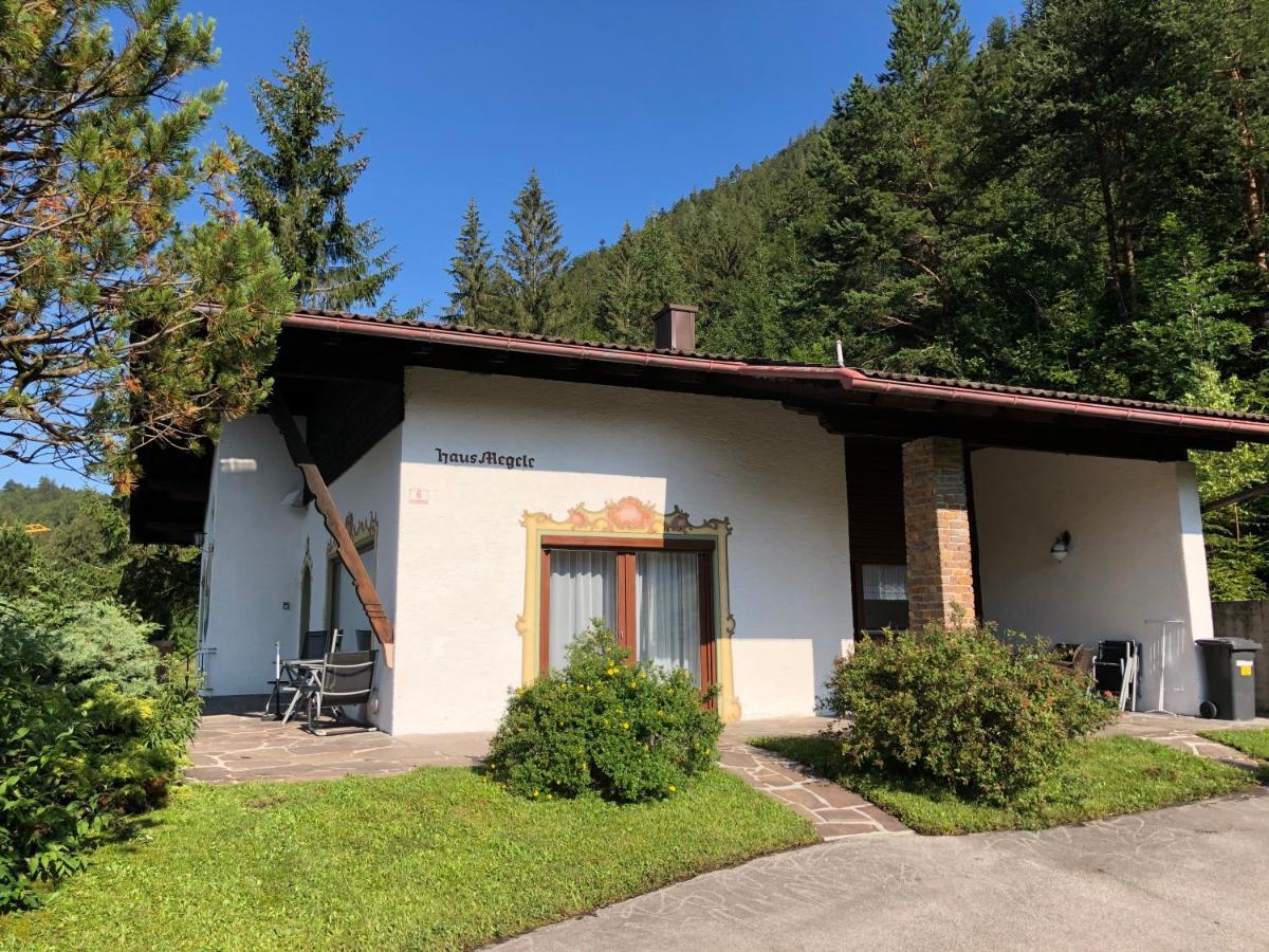 Вилла Ferienhaus Megele Фильс Экстерьер фото